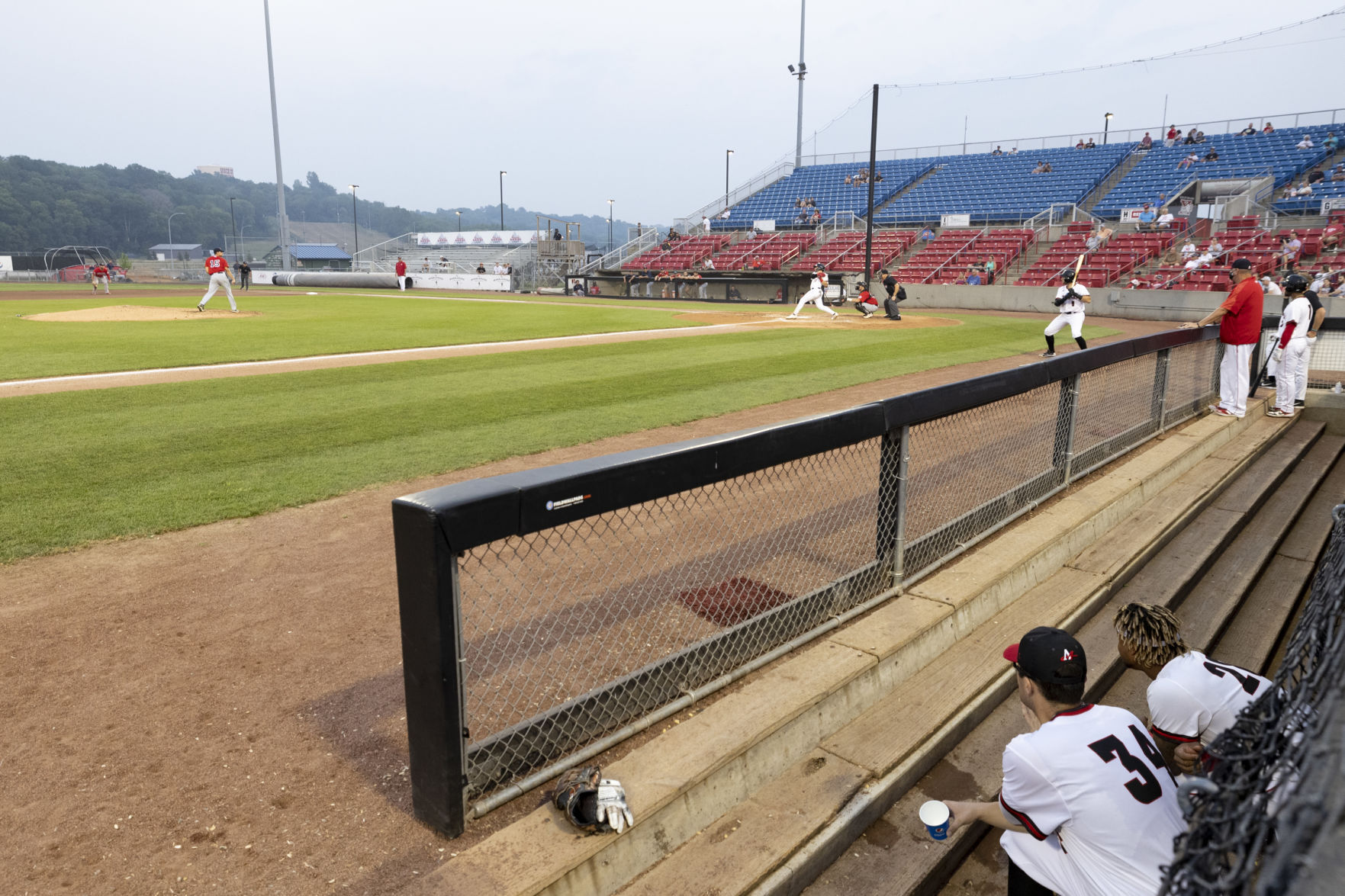 Explorers vs Goldeyes baseball